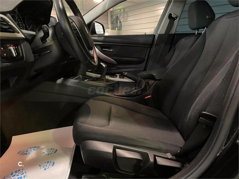 BMW Serie 3 318d Touring 5p.