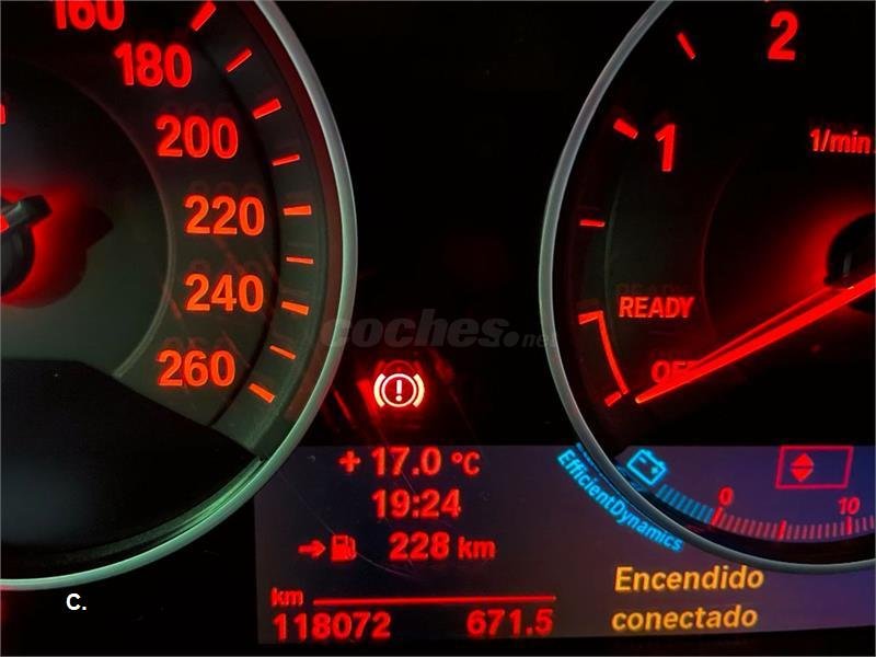 BMW Serie 3 318d Touring 5p.