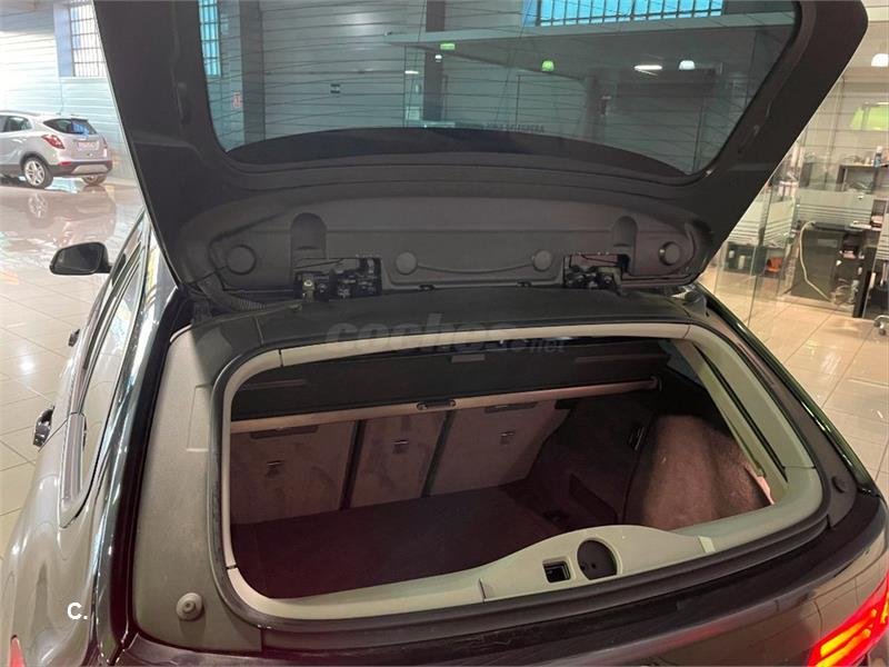 BMW Serie 3 318d Touring 5p.