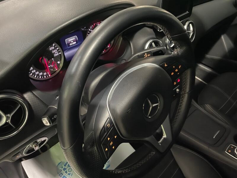 MERCEDES-BENZ Clase A 180 CDI AUTOMATICO