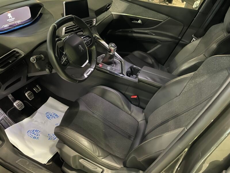 PEUGEOT 3008 2.0 BLUE HDI 150cv SS