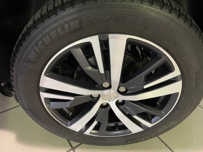 PEUGEOT 3008 2.0 BLUE HDI 150cv SS