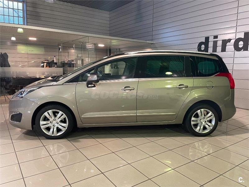 PEUGEOT 5008 Allure 2.0 HDI 150 FAP 5p.