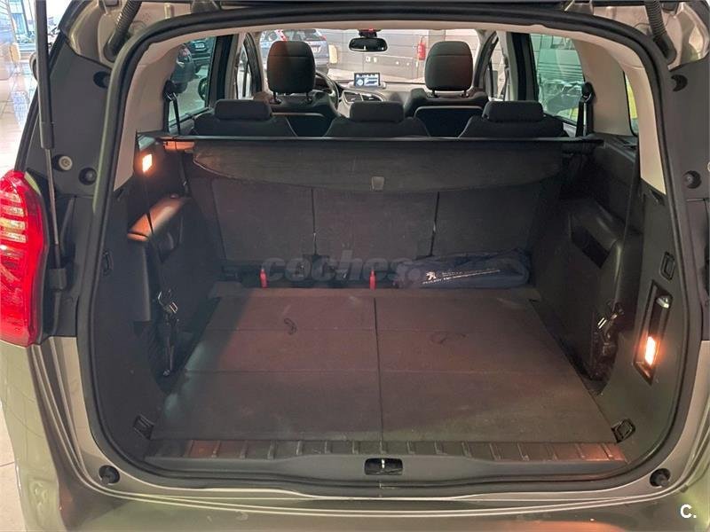 PEUGEOT 5008 Allure 2.0 HDI 150 FAP 5p.