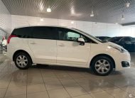 PEUGEOT 5008 Access 1.6 VTi 120 5p.