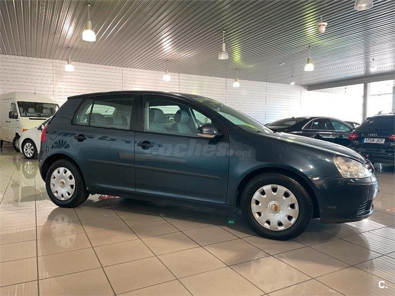 VOLKSWAGEN Golf 2.0 SDI Conceptline 5p.