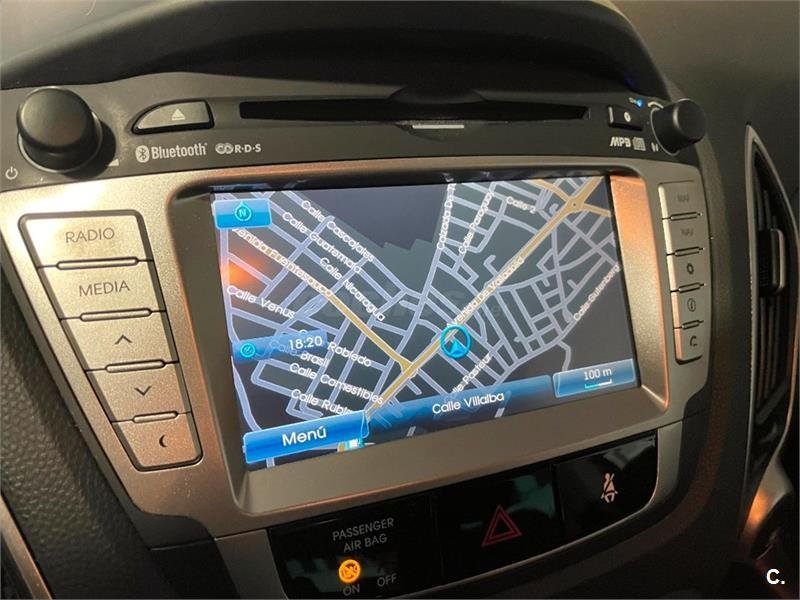 HYUNDAI ix35 1.7 CRDi SLE Sky 4×2 5p.