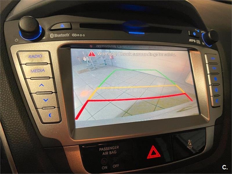 HYUNDAI ix35 1.7 CRDi SLE Sky 4×2 5p.