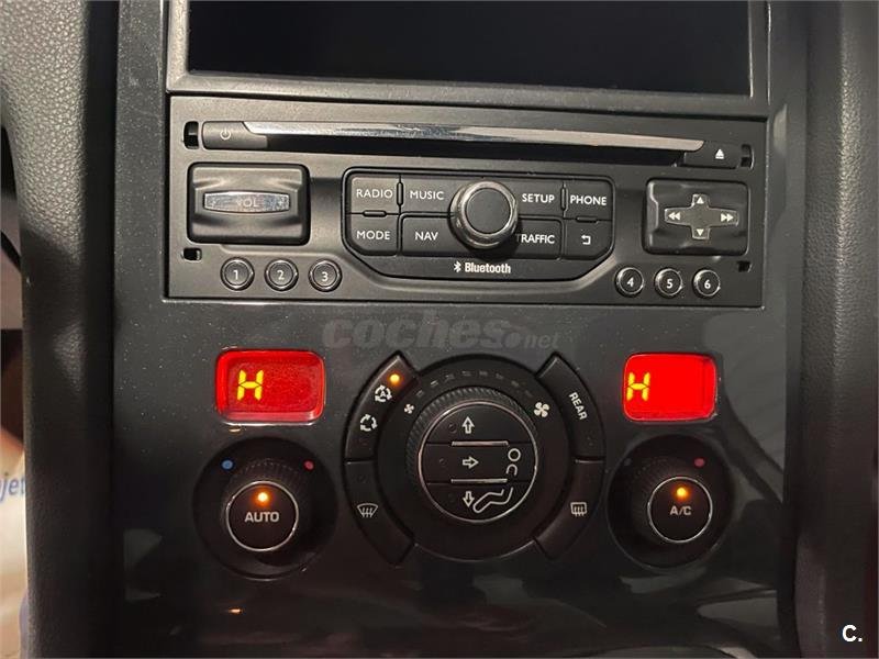 PEUGEOT 5008 Allure 2.0 HDI 150 FAP 5p.