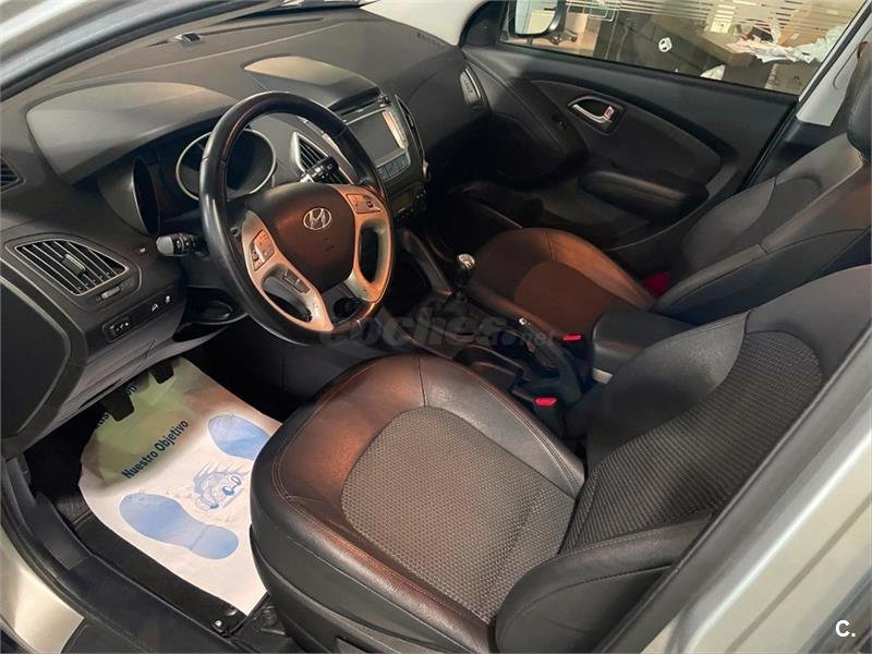 HYUNDAI ix35 1.7 CRDi SLE Sky 4×2 5p.