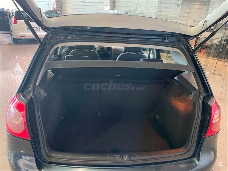 VOLKSWAGEN Golf 2.0 SDI Conceptline 5p.