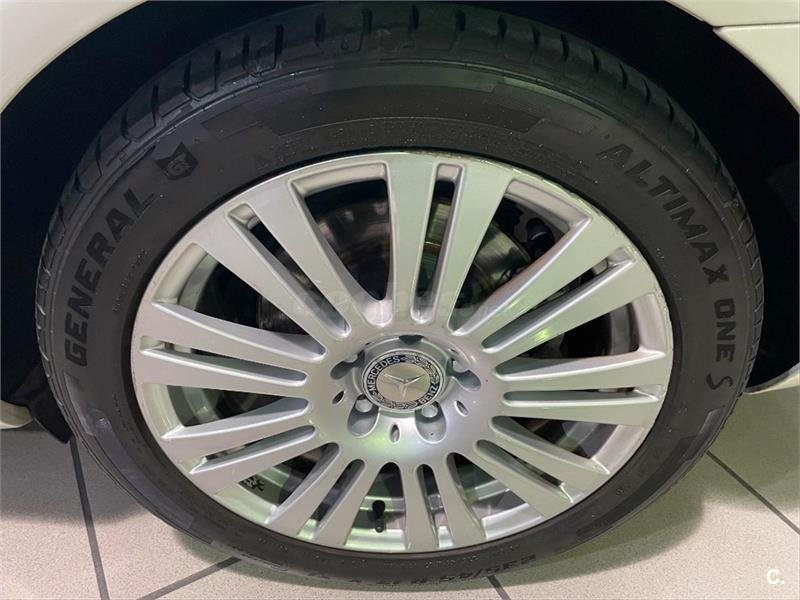 MERCEDES-BENZ Clase E Coupe E 220 CDI Blue Efficiency Avantg. 2p.