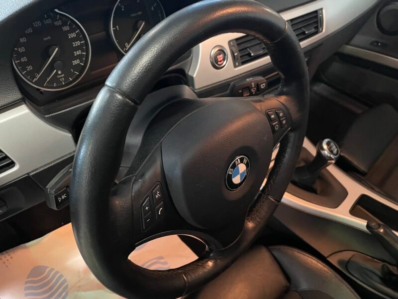 BMW Serie 3 320d coupe