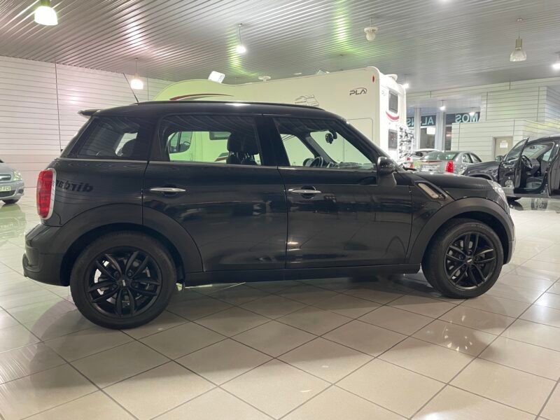 MINI COUNTRUMAN COOPER S
