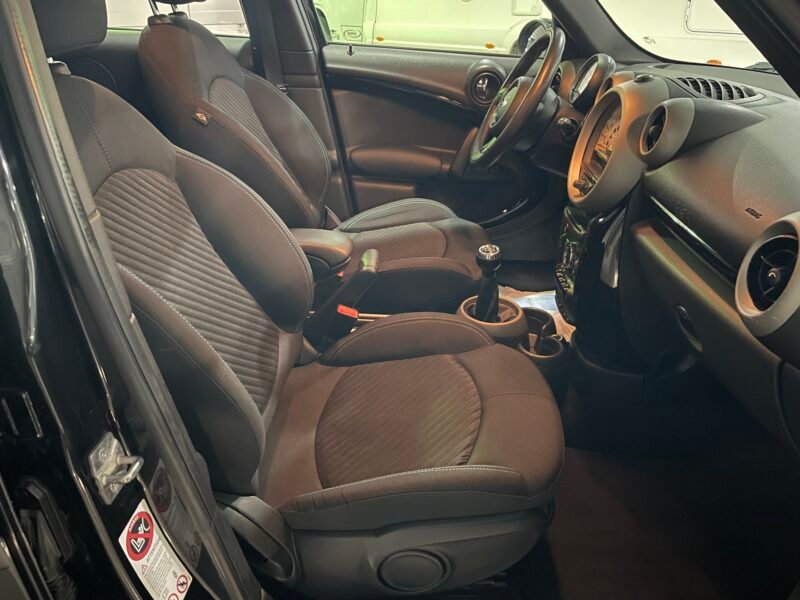 MINI COUNTRUMAN COOPER S