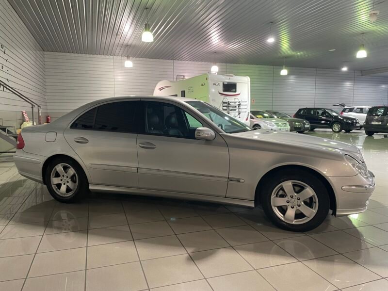 MERCEDES-BENZ E 270CDI 270CDI AVANTGARDE