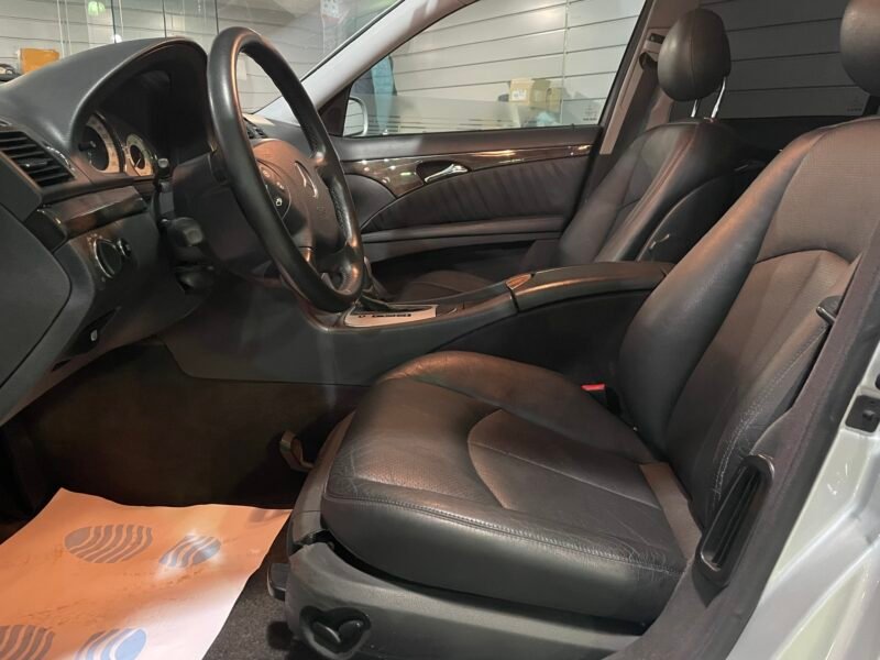 MERCEDES-BENZ E 270CDI 270CDI AVANTGARDE