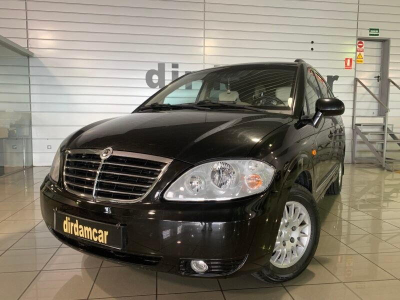 SSANGYONG RODIUS 2.7 XDI