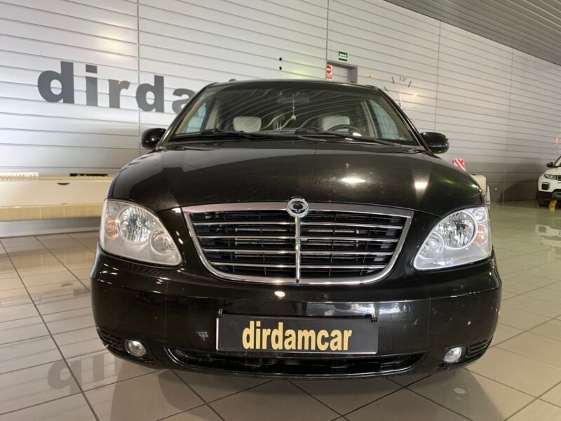 SSANGYONG RODIUS 2.7 XDI