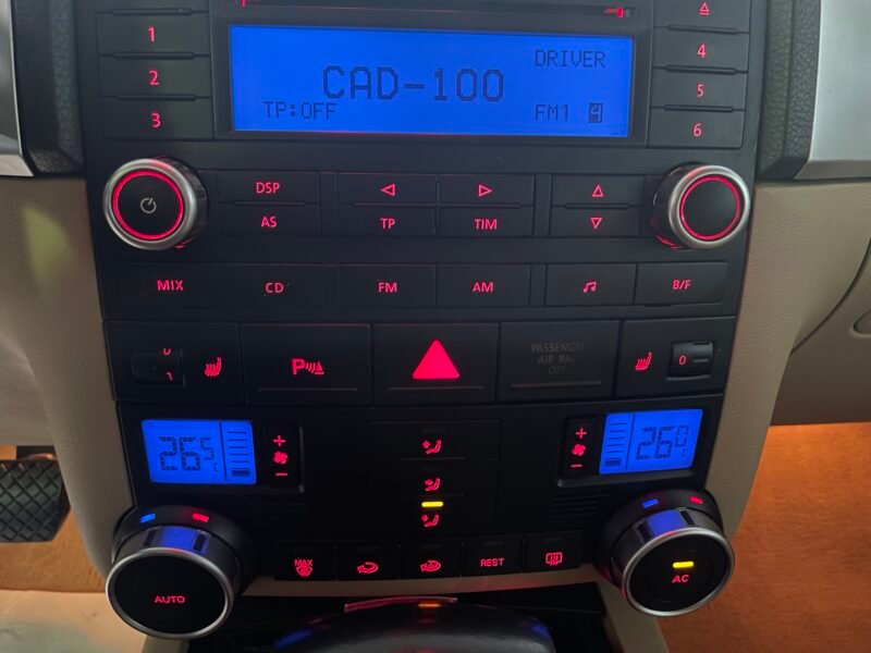 VOLKSWAGEN TOUAREG 3.0 TDI 240CV