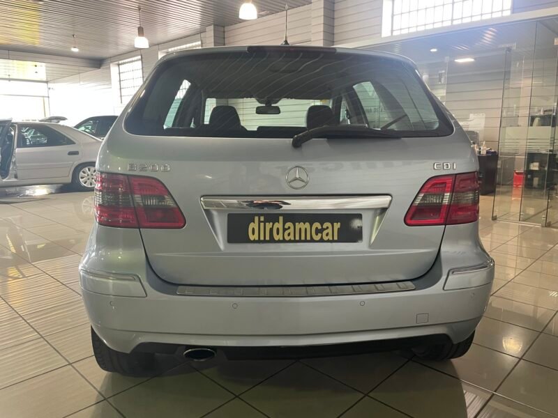 MERCEDES-BENZ CLASE B 200CDI