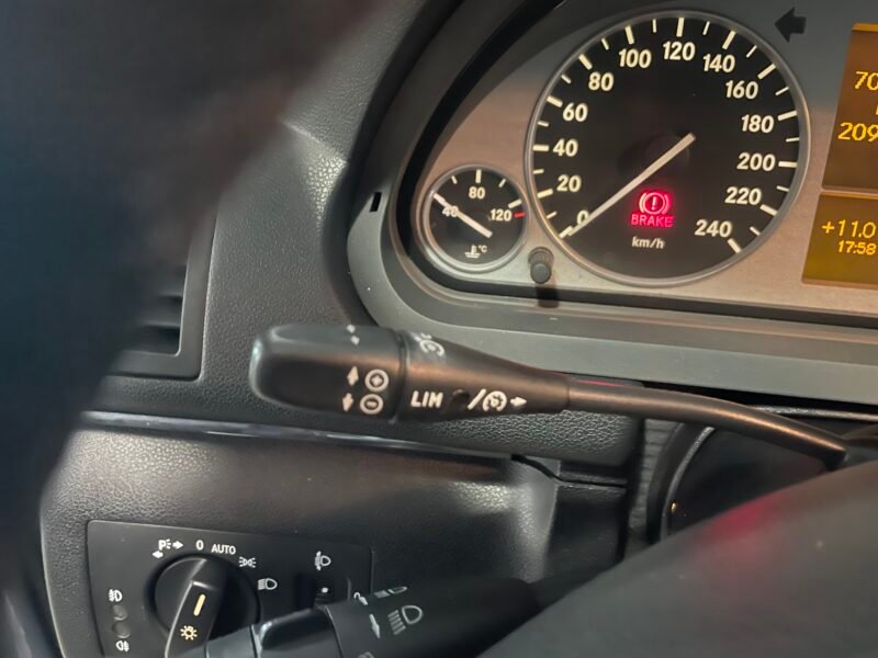 MERCEDES-BENZ CLASE B 200CDI