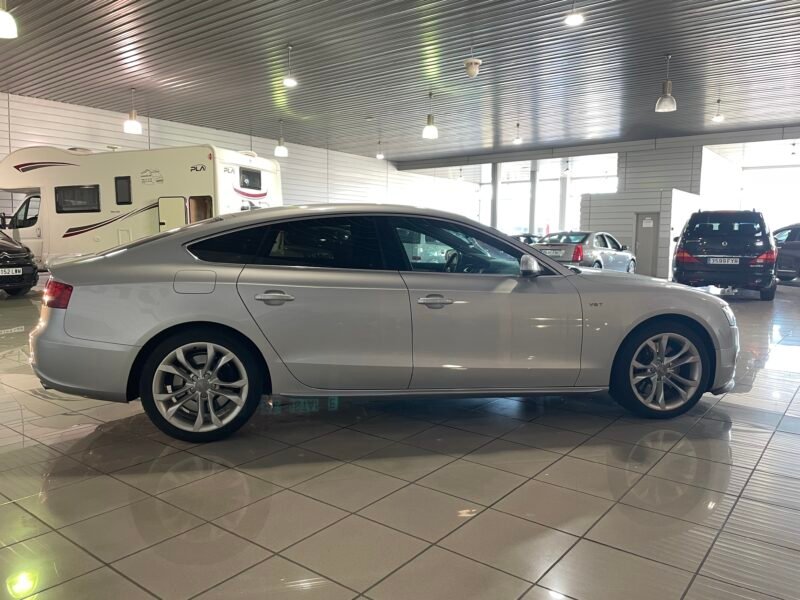 AUDI S5 3.0 FSI 333CV