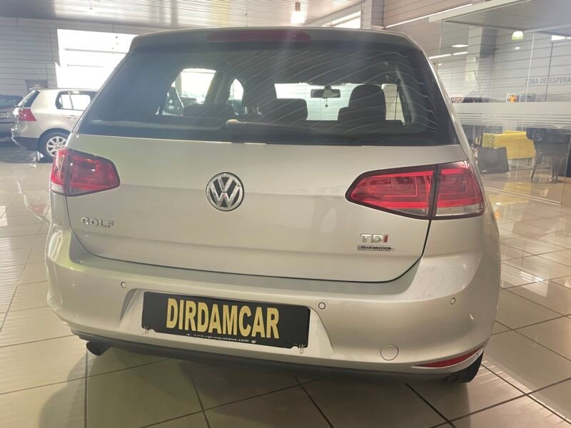 VOLKSWAGEN Golf 1.6 TDI 105cv DPF Sport 5p.