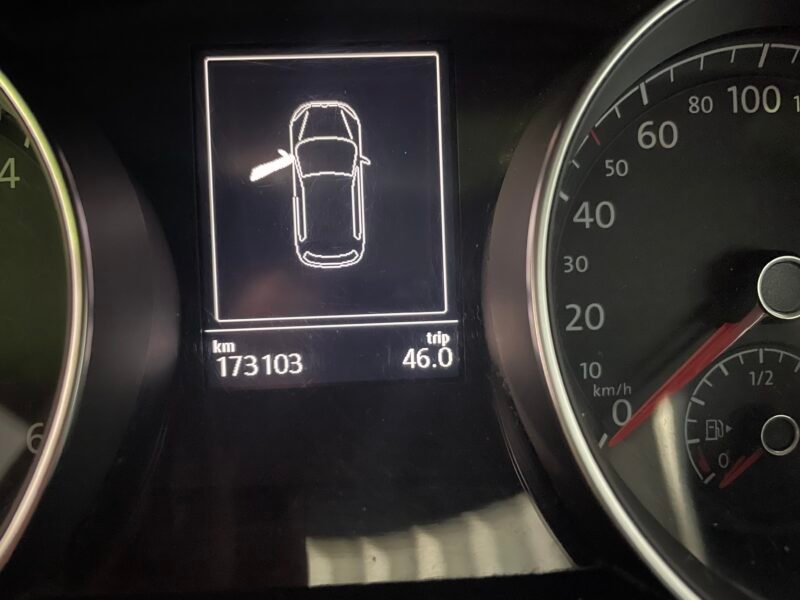 VOLKSWAGEN Golf 1.6 TDI 105cv DPF Sport 5p.