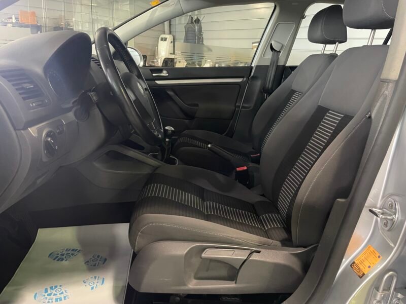 VOLKSWAGEN Golf 1.9 TDI 90