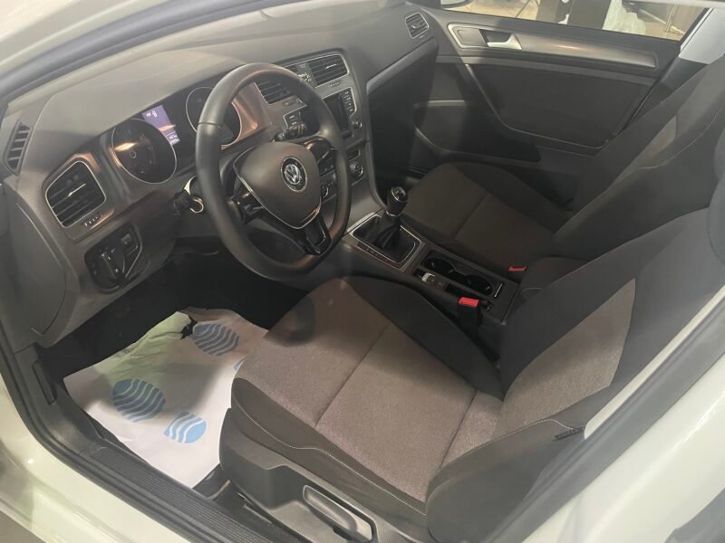 VOLKSWAGEN Golf 1.2 TSI