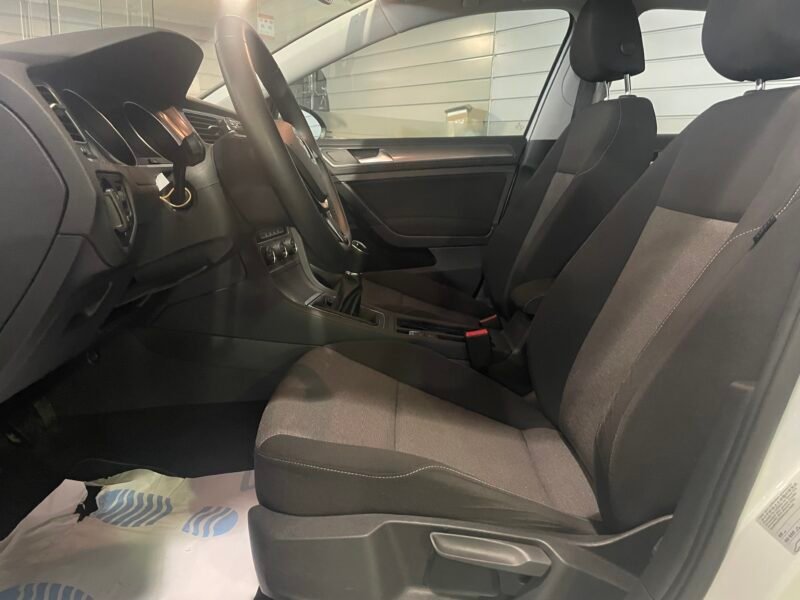 VOLKSWAGEN Golf 1.2 TSI