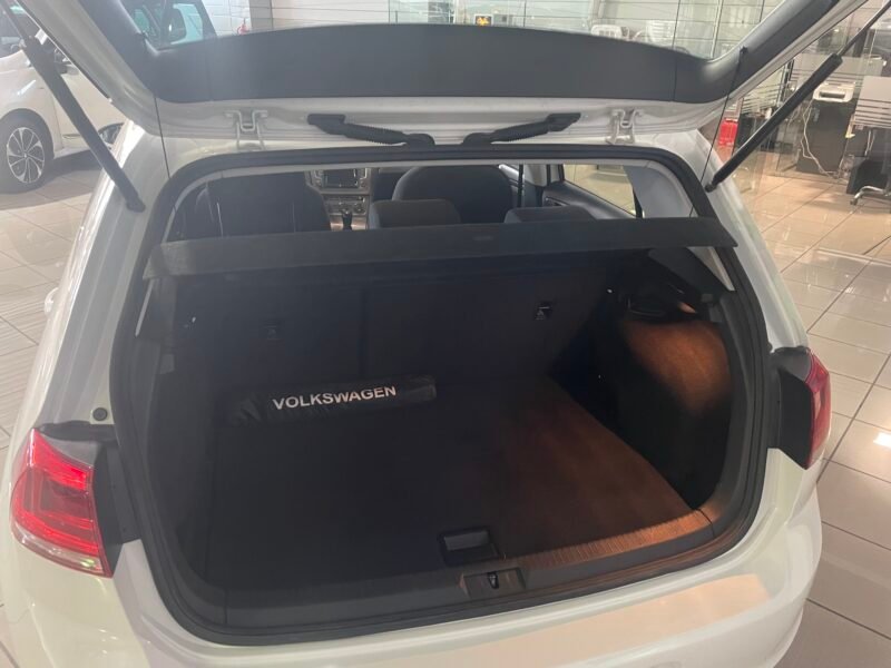 VOLKSWAGEN Golf 1.2 TSI