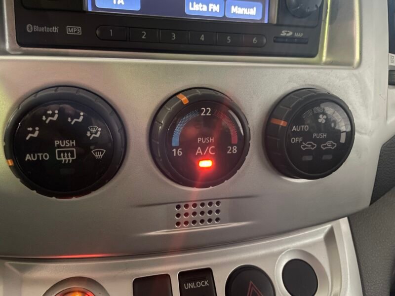 NISSAN NV 200 EVALIA