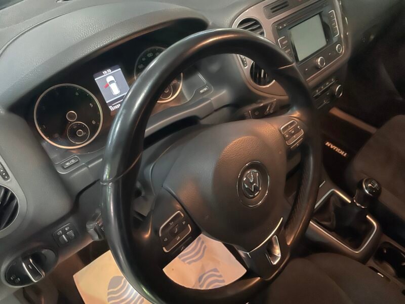 VOLKSWAGEN Tiguan 2.0 TDI