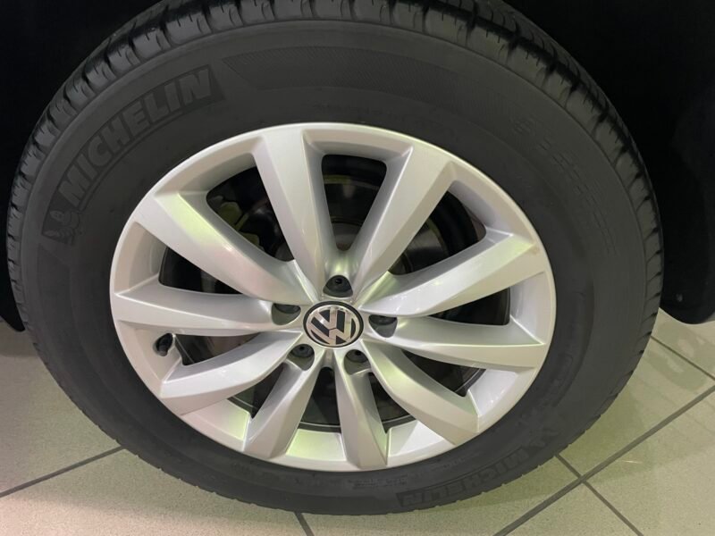 VOLKSWAGEN Tiguan 2.0 TDI