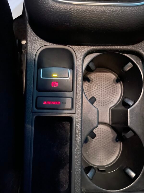 VOLKSWAGEN Tiguan 2.0 TDI