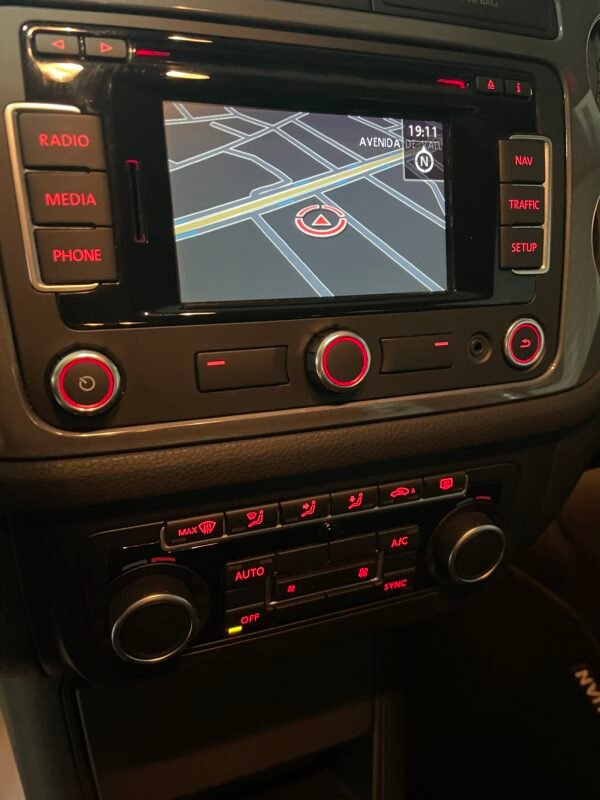 VOLKSWAGEN Tiguan 2.0 TDI