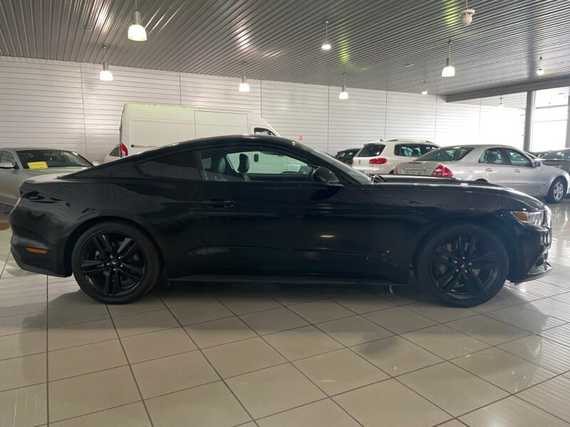 FORD MUSTANG 2.3 ECOBOOST