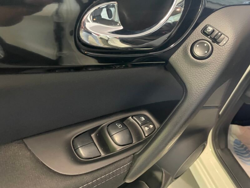 NISSAN QASHQAI 1.5 DCI