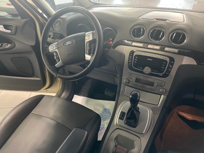 FORD GALAXI 2.0 TDCI GHIA AUTO