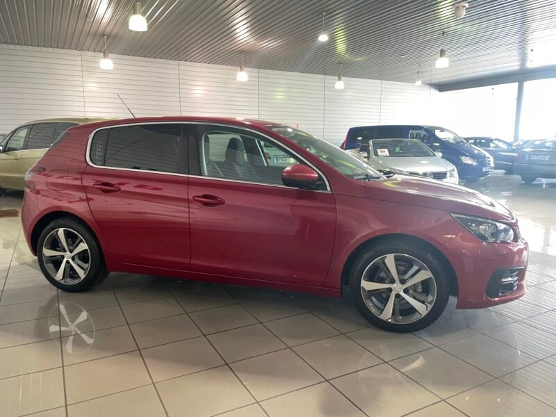 PEUGEOT 308 1.2 110CV ALLURE