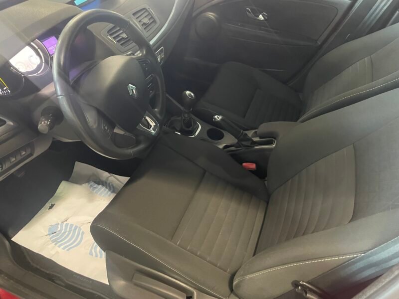 RENAULT Megane 1.2 TCE LIMITED