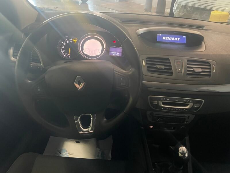RENAULT Megane 1.2 TCE LIMITED