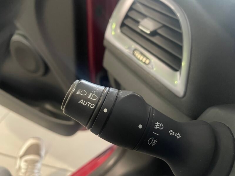 RENAULT Megane 1.2 TCE LIMITED