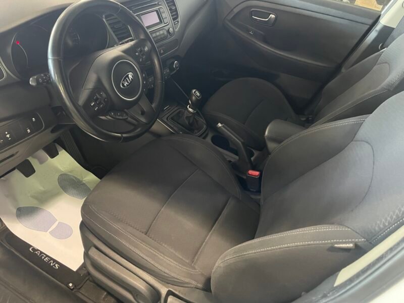 KIA CARENS 1.7 CDRI 115
