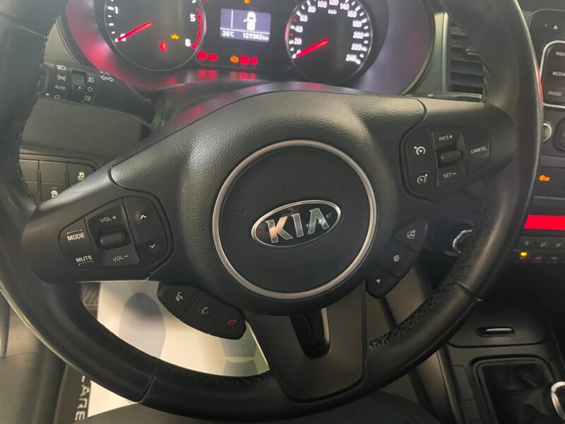 KIA CARENS 1.7 CDRI 115