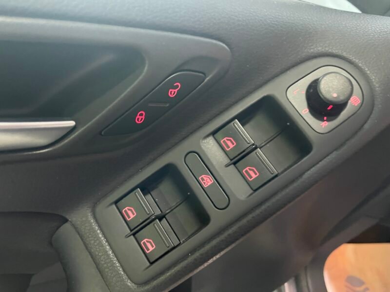 VOLKSWAGEN Golf 1.6 TDI 105cv Edition 5p.