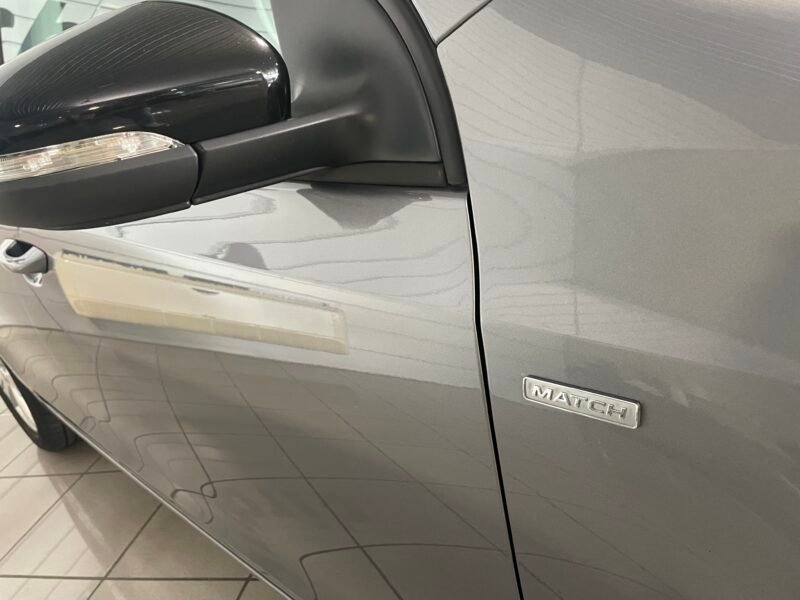 VOLKSWAGEN Golf 1.6 TDI 105cv Edition 5p.