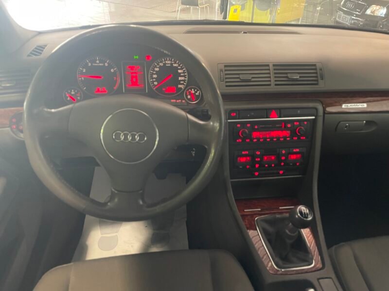AUDI A4 1.8T QUATTRO